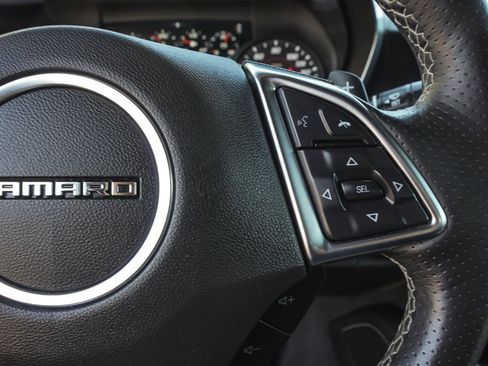 Used 2018 Chevrolet Camaro SS RWD image 28