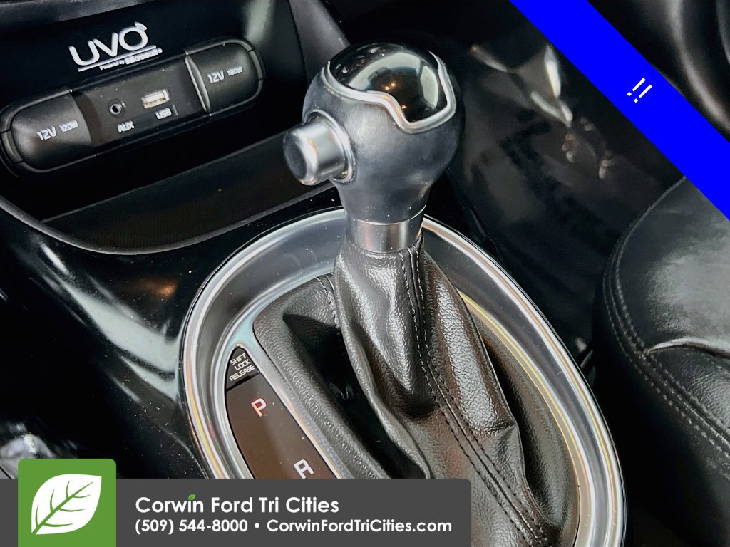 Used 2016 Kia Soul ! FWD image 9
