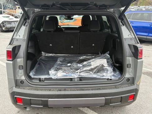 New 2026 Jeep Cherokee Limited AWD/4WD image 7