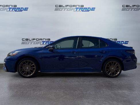 Used 2023 Toyota Camry SE image 8