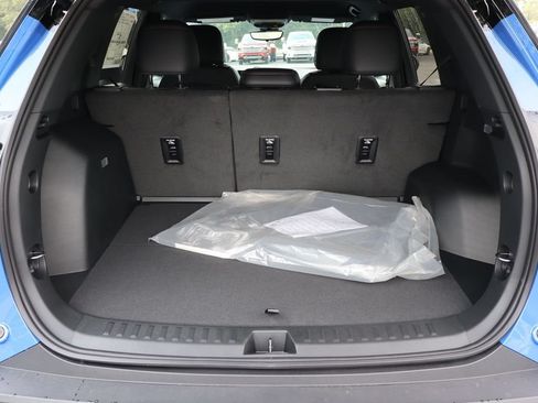 New 2027 Chevrolet Equinox RS w/ Safety and Technology Package FWD image 24