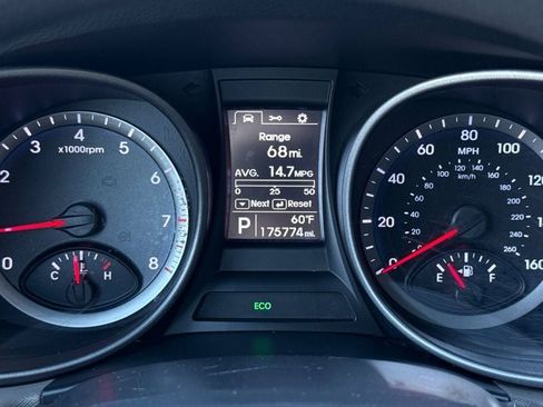 Used 2014 Hyundai Santa Fe Sport image 19