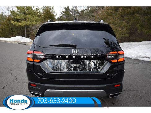 New 2026 Honda Pilot Elite image 6