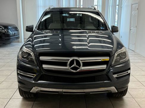 Used 2013 Mercedes-Benz GL 450 GL 450 4MATIC Sport Utility 4D w/ Premium 2 Pkg image 2