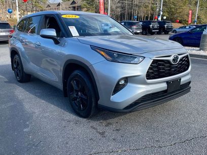 Used 2024 Toyota Highlander LE