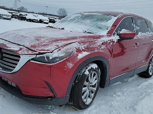 Used 2019 MAZDA CX-9 Touring w/ Touring Premium Package image 4