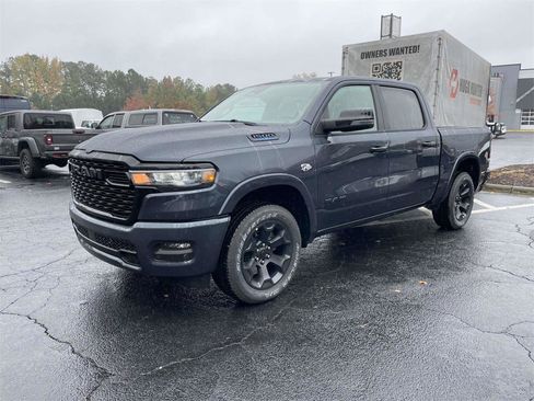 New 2026 RAM 1500 4x4 Crew Cab image 42