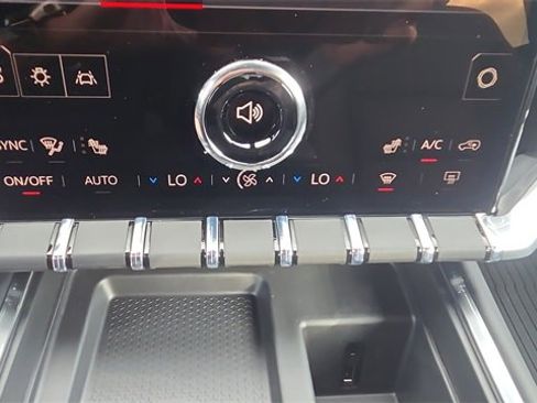 New 2026 GMC Acadia Elevation w/ Elevation Premium Package image 35