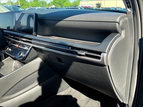 Used 2025 Hyundai Tucson SEL image 19