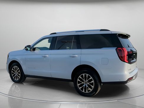 Certified 2025 Ford Expedition Platinum AWD/4WD image 19