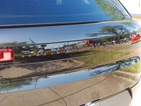 Used 2024 Land Rover Range Rover Sport SE image 15