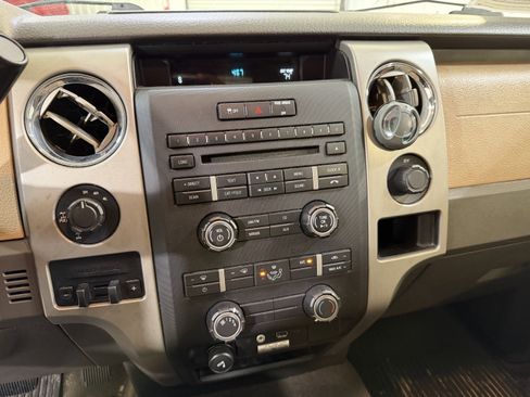 Used 2012 Ford F150 XLT w/ XLT Chrome Pkg image 17