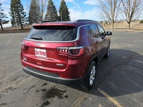 Used 2022 Jeep Compass Latitude image 6