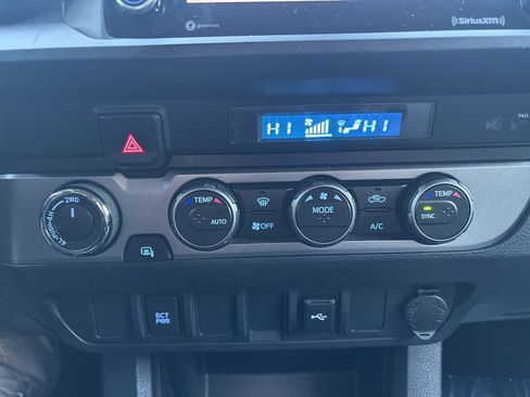 Used 2023 Toyota Tacoma SR image 29