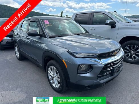 Used 2021 Chevrolet TrailBlazer LS AWD/4WD image 1