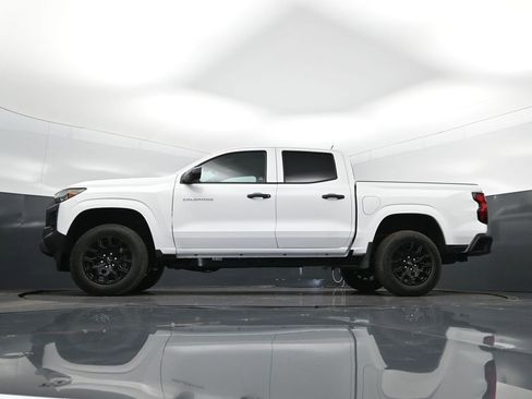 New 2026 Chevrolet Colorado W/T image 41