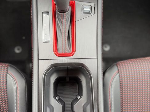 New 2026 Nissan Kicks SR image 23