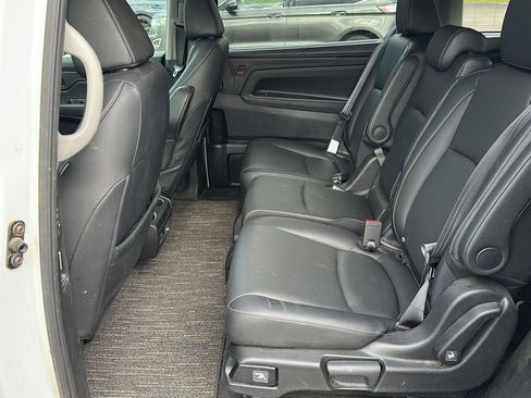 Used 2024 Honda Odyssey EX-L image 9