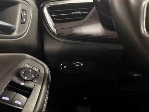 Certified 2024 Buick Encore GX Sport Touring image 14