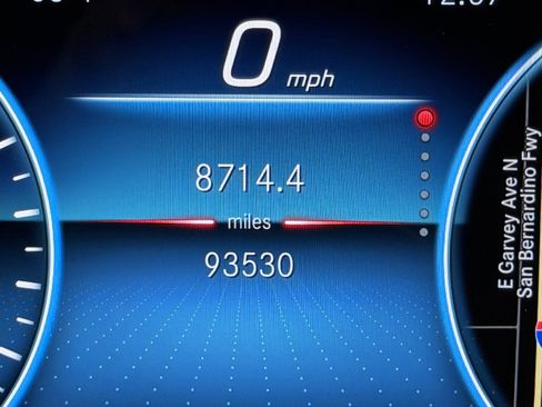 Used 2022 Mercedes-Benz GLS 450 4MATIC image 29