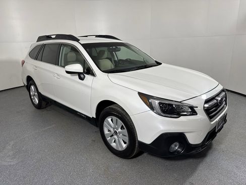Used 2018 Subaru Outback 2.5i Premium w/ Popular Package #1 image 4