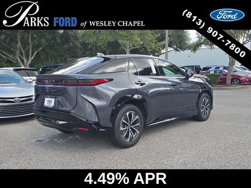 Used 2024 Lexus RZ 300e Premium FWD image 5