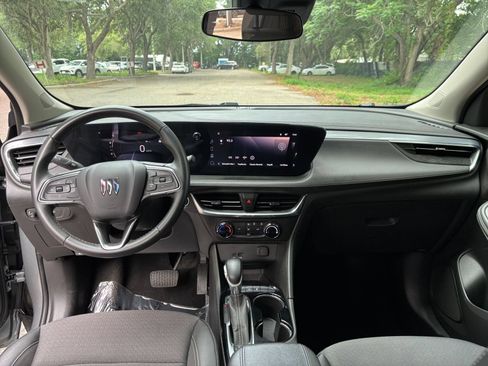 Used 2025 Buick Encore GX Preferred FWD image 32