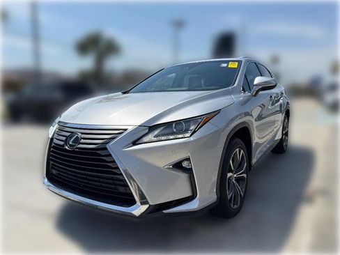 Used 2016 Lexus RX 350 FWD w/ Premium Package image 2
