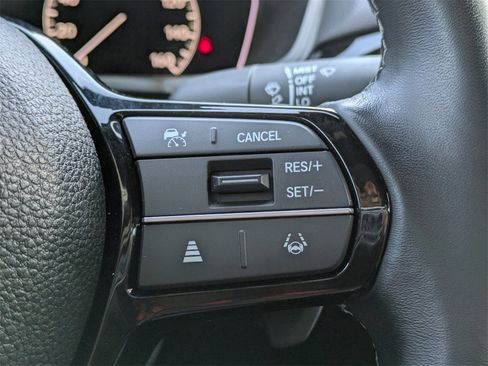 Used 2025 Honda Civic Sport image 31