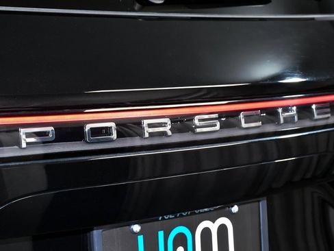 Used 2020 Porsche Cayenne E-Hybrid image 93