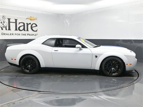 Used 2022 Dodge Challenger SRT Hellcat image 1