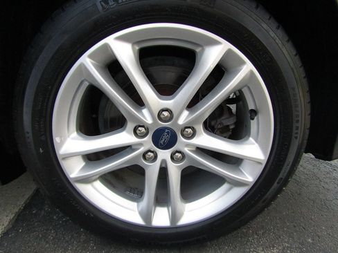Used 2018 Ford Fusion S FWD image 33