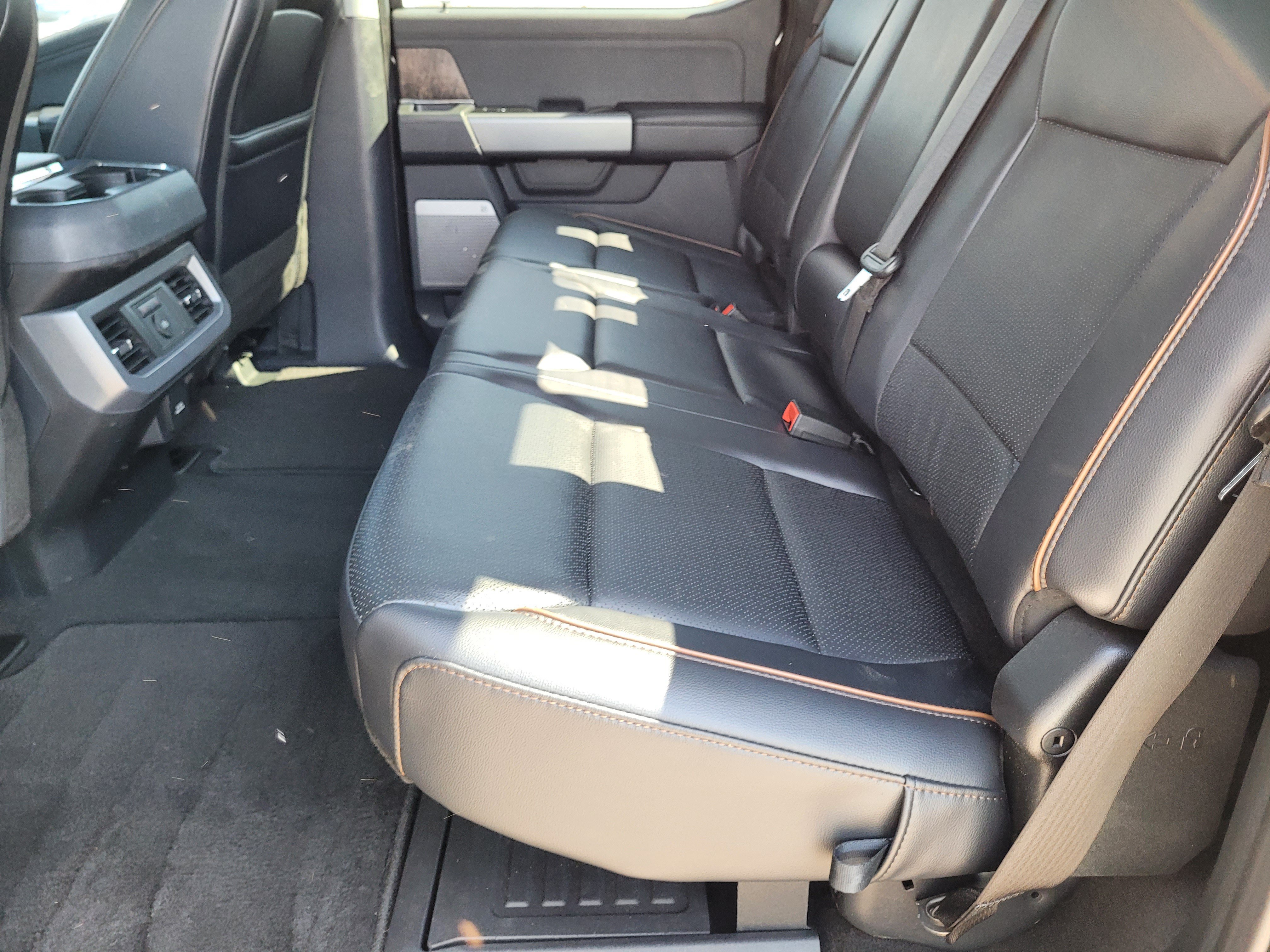 Used 2025 Ford F250 Lariat w/ Lariat Ultimate Package AWD/4WD image 27