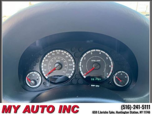 Used 2006 Jeep Liberty Sport AWD/4WD image 18