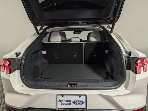 Certified 2024 Ford Mustang Mach-E Premium RWD image 7