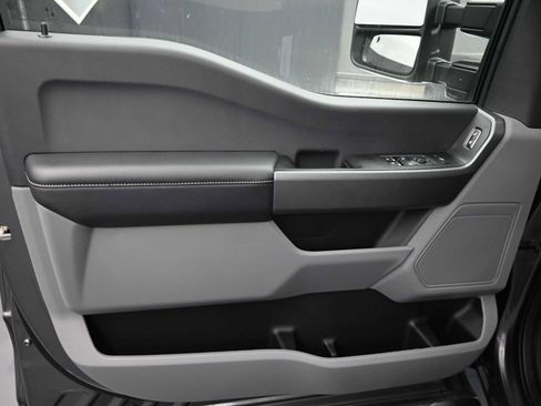 New 2025 Ford F350 XLT image 3