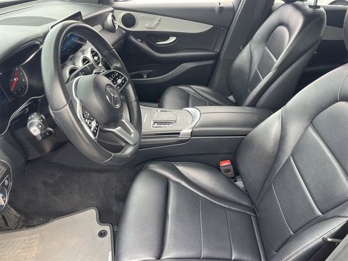 Used 2021 Mercedes-Benz GLC 300 image 21