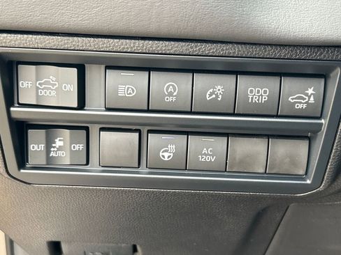 New 2026 Toyota Tundra Platinum image 27