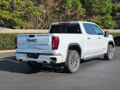 New 2026 GMC Sierra 1500 Denali Ultimate AWD/4WD image 7