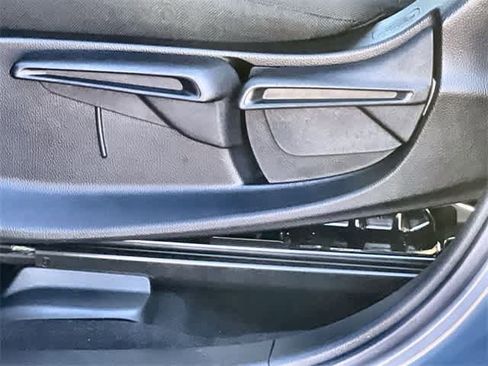 Certified 2023 Honda HR-V Sport image 31