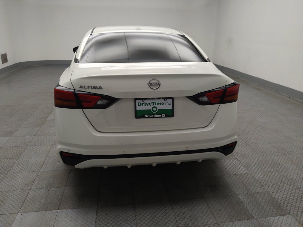 Used 2025 Nissan Altima 2.5 SV FWD image 6