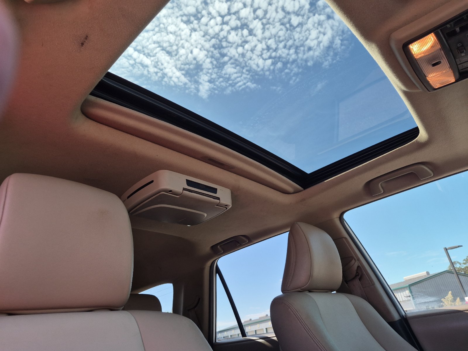 Used 2018 Toyota 4Runner SR5 Premium RWD image 18
