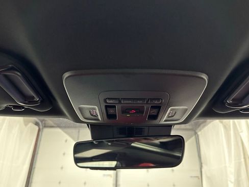 Used 2025 Toyota Camry XSE image 31