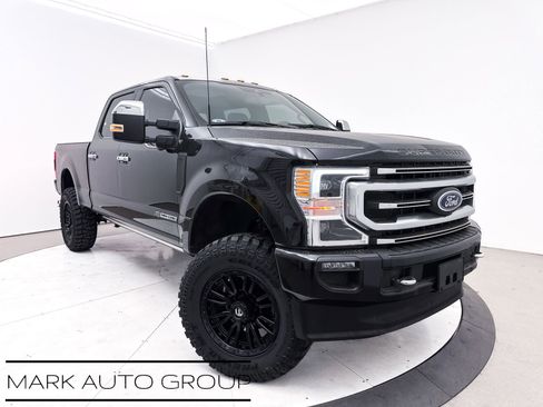 Used 2022 Ford F350 Platinum image 1