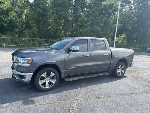 Used 2022 RAM 1500 Laramie AWD/4WD image 6