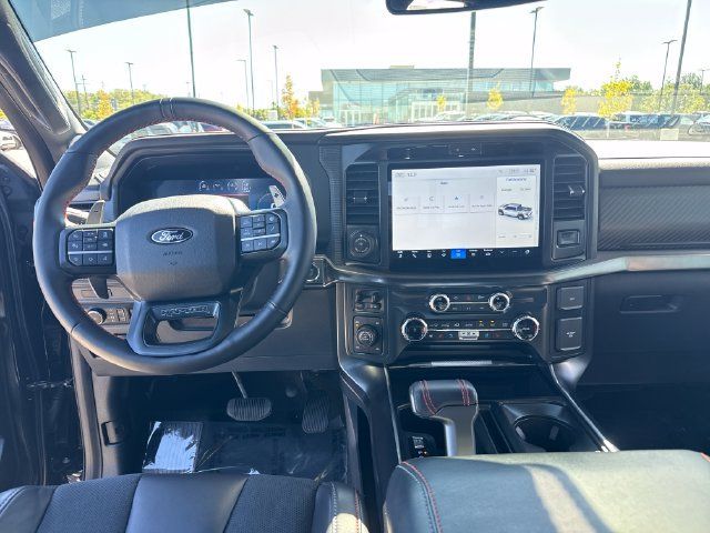 Used 2025 Ford F150 Raptor AWD/4WD image 15