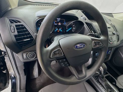 Used 2018 Ford Escape S image 11