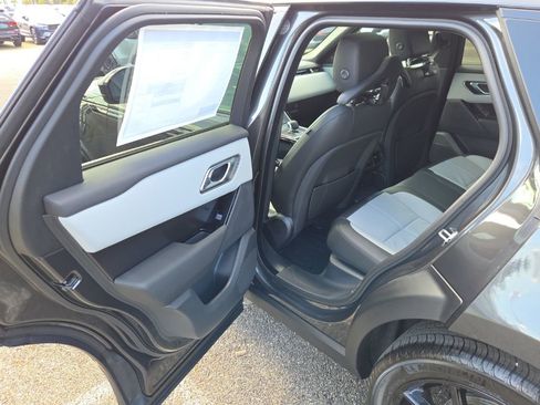 New 2026 Land Rover Range Rover Velar Dynamic SE image 15