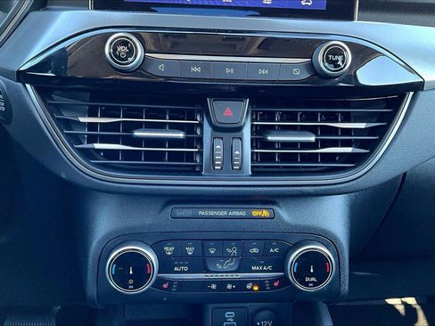 Used 2023 Ford Escape Active image 31