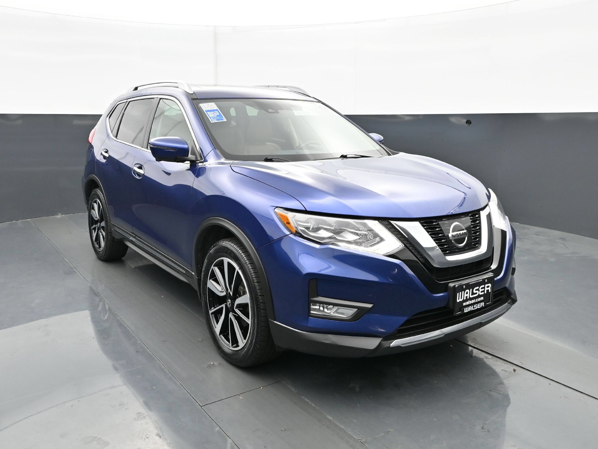 Used 2017 Nissan Rogue SL w/ SL Premium Package AWD/4WD image 11